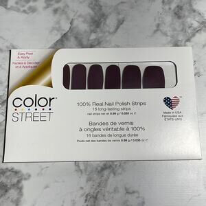 Color Street Berlin It To Win It Nail Strips NWT